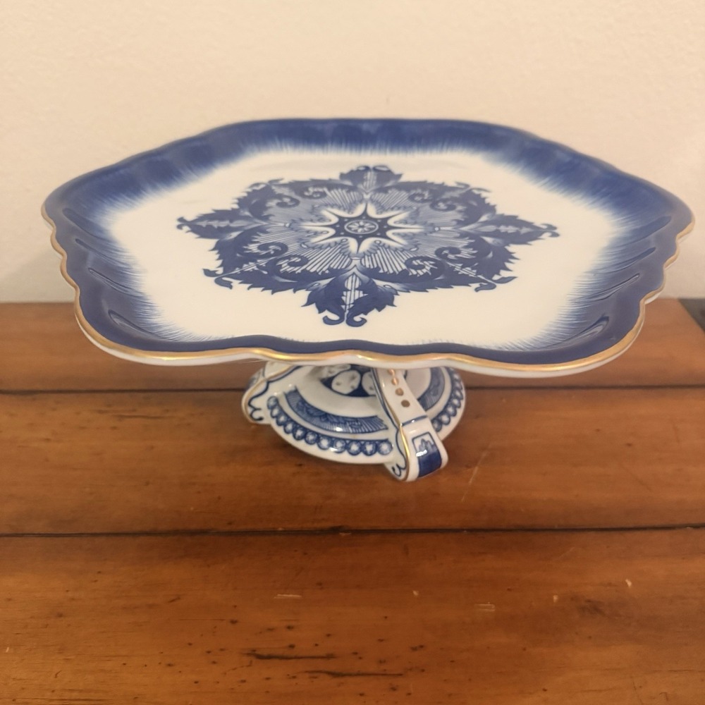 Vantage Bombay Pedestal Cake Stand Plate Scalloped Blue White Gold Trim 12"